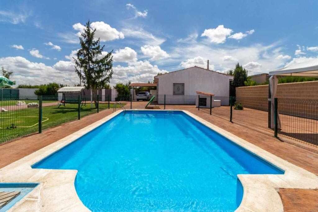 Finca Alonso Piscina en Villargordo del Cabriel Exterior foto